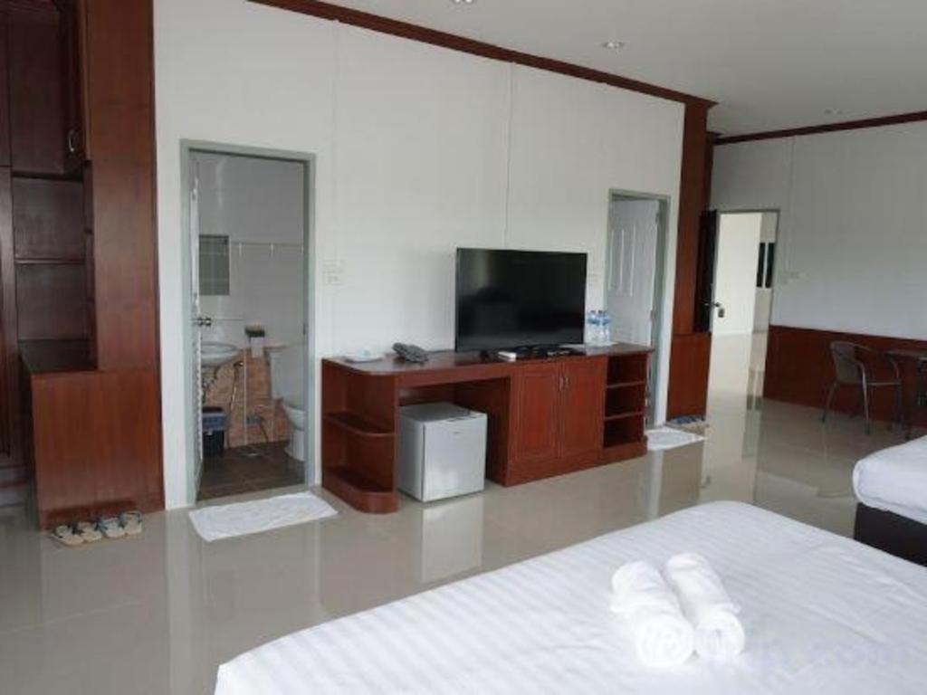 Oyo 75394 Sakthong Grand Hotel Chiang Khong Exterior photo