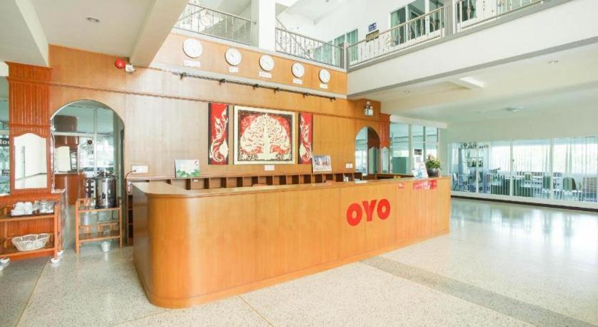 Oyo 75394 Sakthong Grand Hotel Chiang Khong Exterior photo